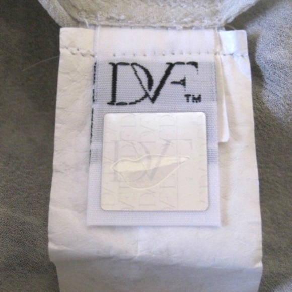 Diane Von Furstenberg Lane Chiffon Blouse - Picture 10 of 12